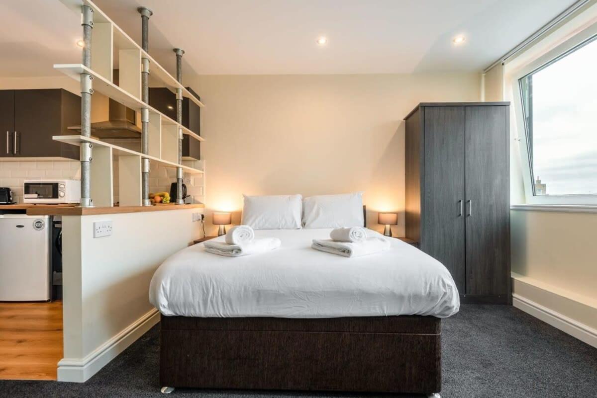 Modern & Bright Budget Studio In Central Doncaster Lägenhet Exteriör bild