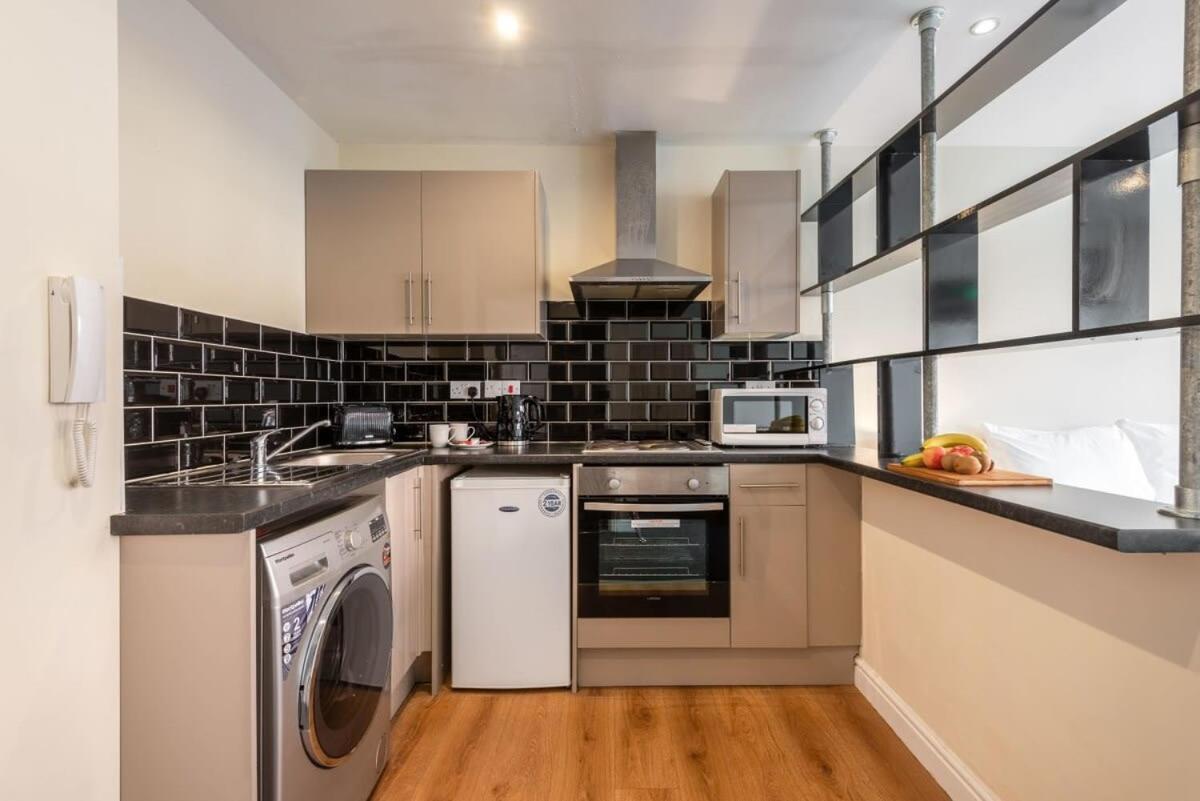 Modern & Bright Budget Studio In Central Doncaster Lägenhet Exteriör bild