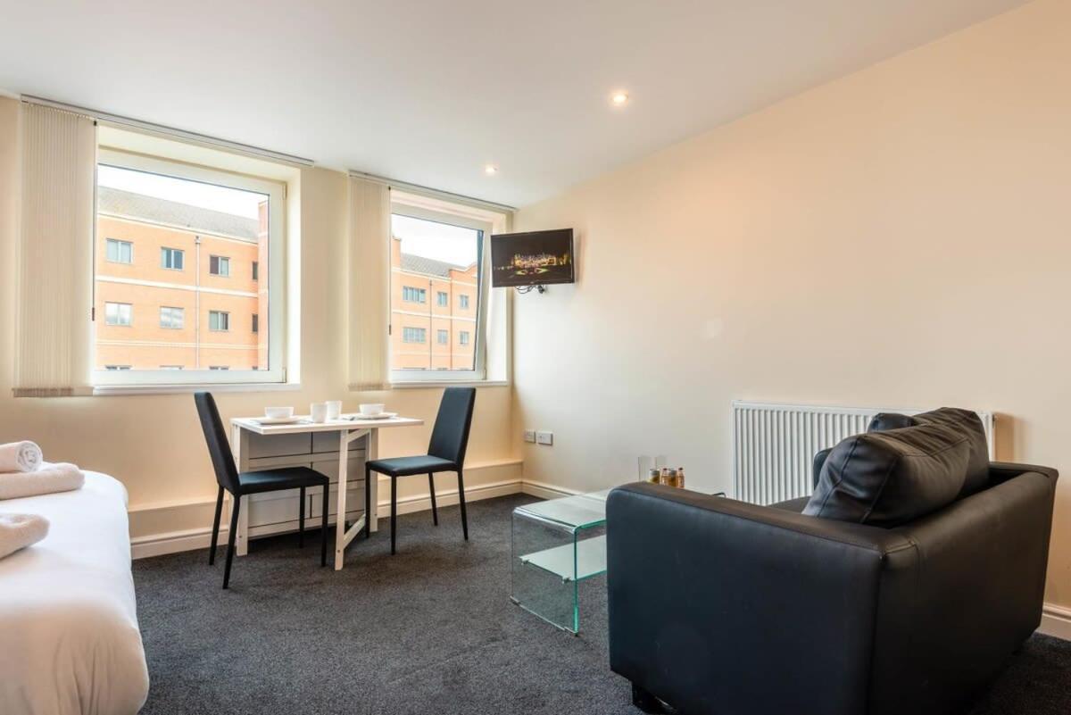 Modern & Bright Budget Studio In Central Doncaster Lägenhet Exteriör bild