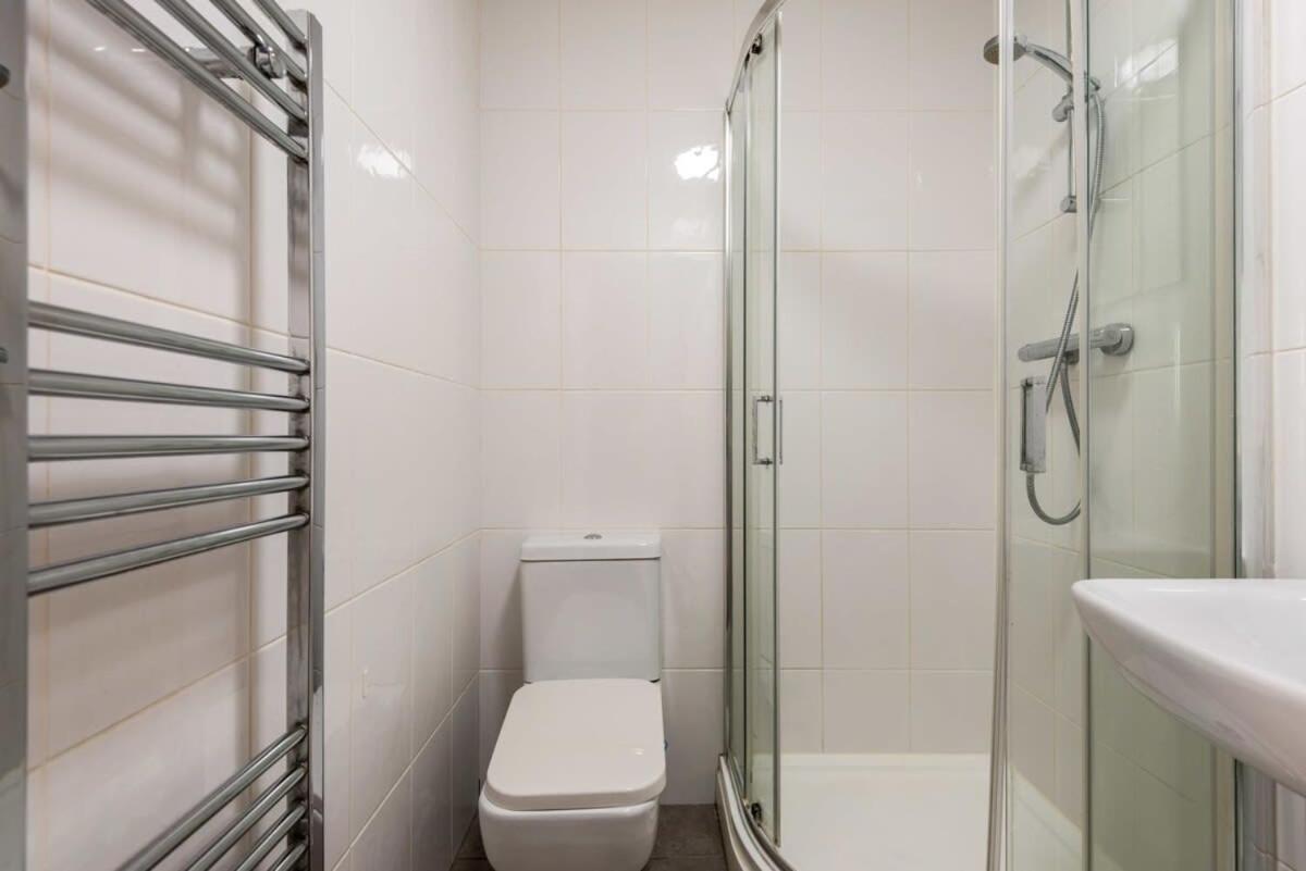 Modern & Bright Budget Studio In Central Doncaster Lägenhet Exteriör bild