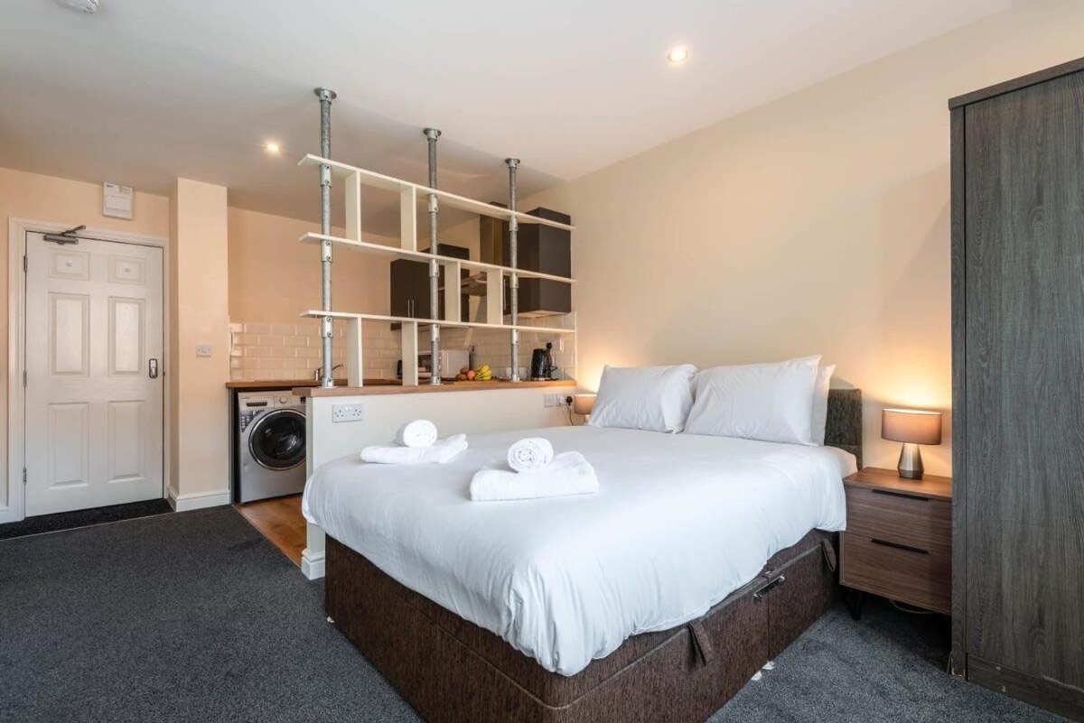 Modern & Bright Budget Studio In Central Doncaster Lägenhet Exteriör bild