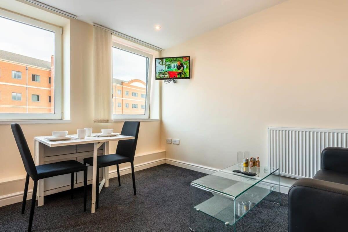 Modern & Bright Budget Studio In Central Doncaster Lägenhet Exteriör bild