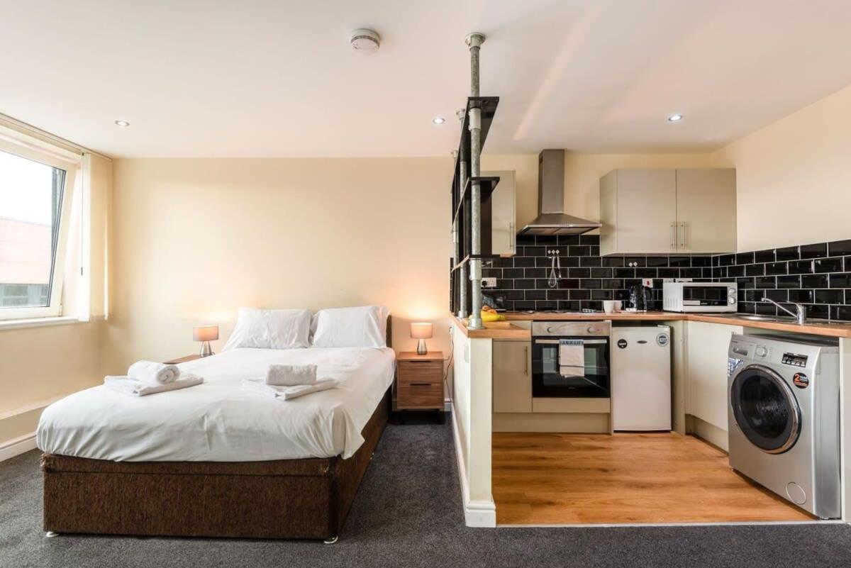 Modern & Bright Budget Studio In Central Doncaster Lägenhet Exteriör bild